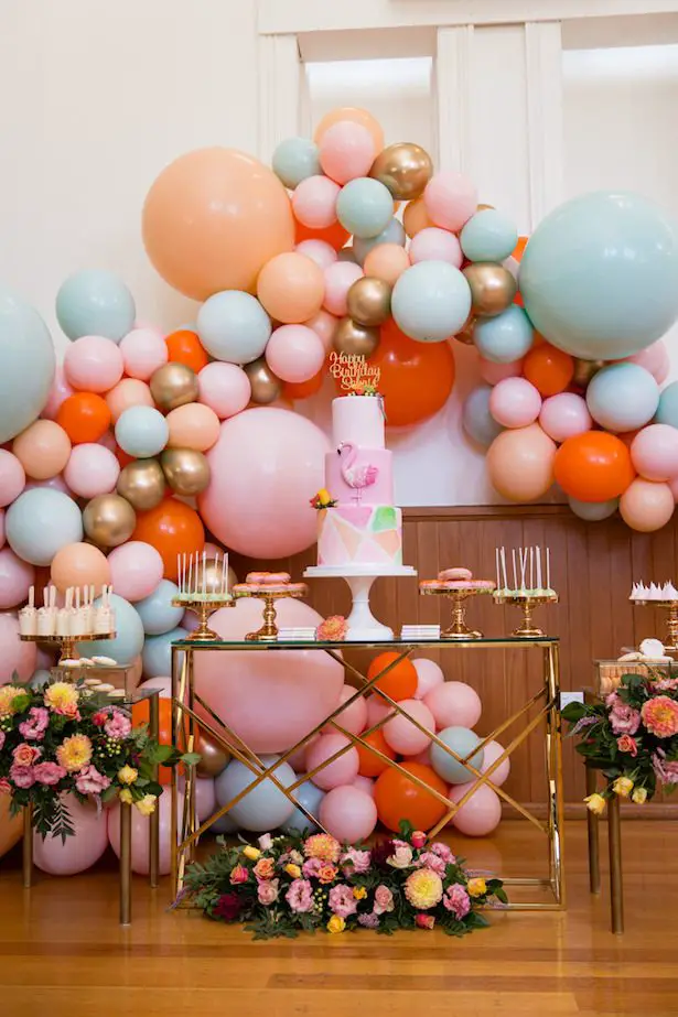 balloon backdrop balloons decorations decoration decor bellethemagazine centerpieces brides oh inspiring fun sciliy