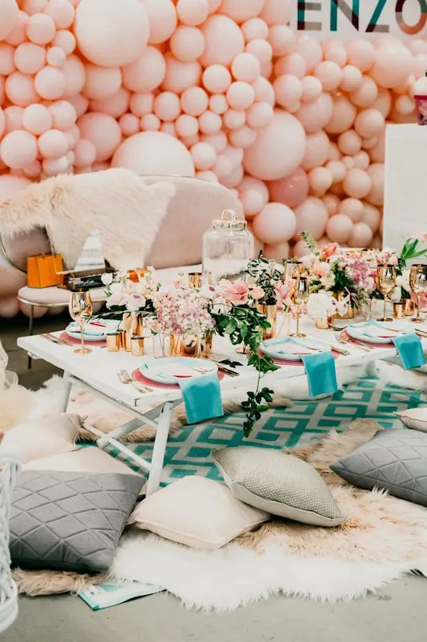 23 Wedding Balloon Ideas For Your Big Day