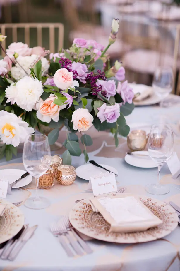 Elegant Wedding Table Decorations - Acqua Photo Photography