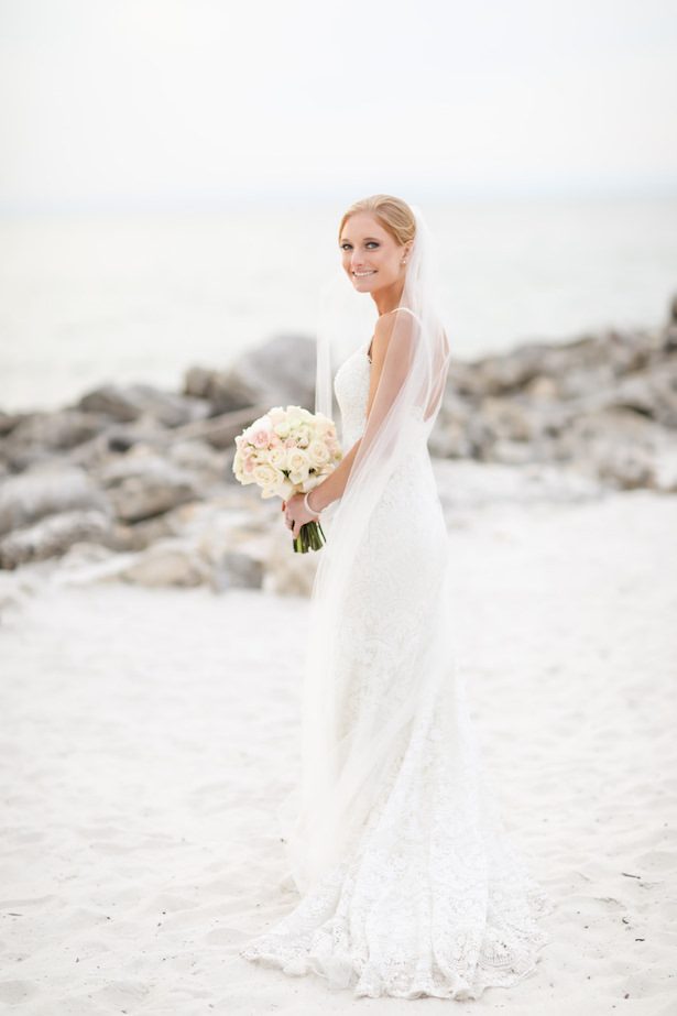 Lace wedding dress - Lifelong Photography Studio