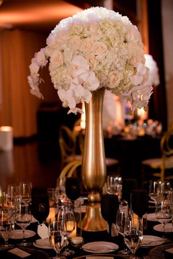 Black, White and Gold Reception Centerpieces