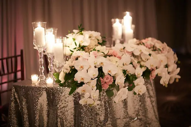 Low wedding centerpiece - Wasio Photography
