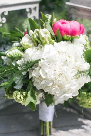 Modern Wedding Bouquet - Nora Photography