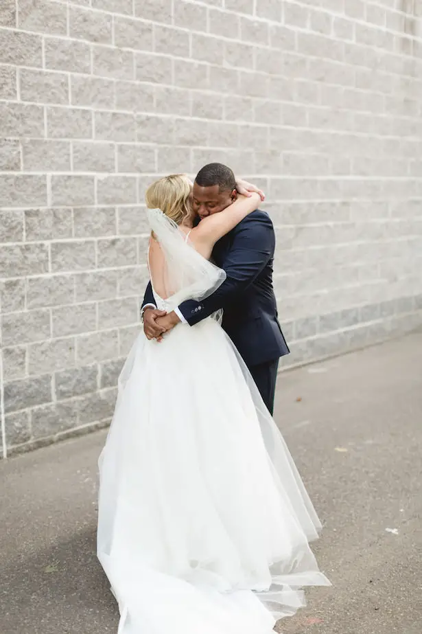 Romantic wedding photo - bride and groom first look - Photography: Rochelle Louise