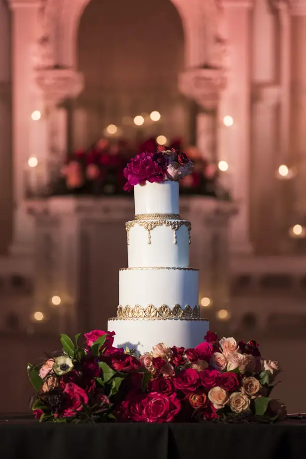 Glamorous Wedding Cake - Photography: The Big Affair