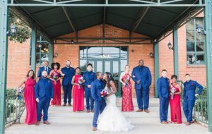 Navy and Burgundy Wedding Part - Photography: Sabel Moments