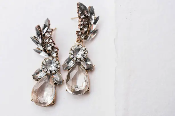 Wedding Earrings - Photography: Sabel Moments