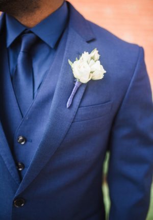 Wedding boutonniere - Photography: Sabel Moments