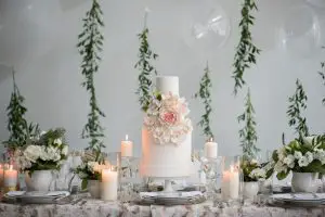 Gorgeous Wedding Cake - Alicia Campbell Photography