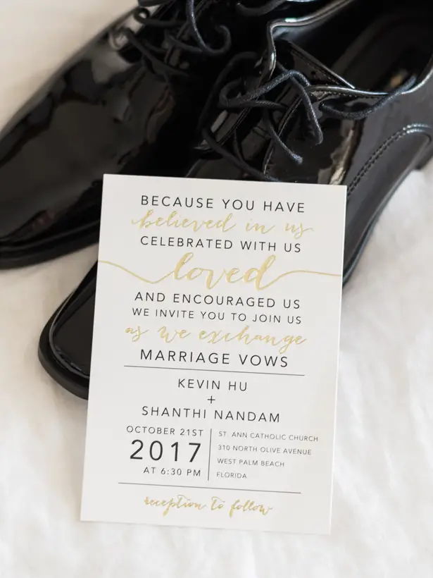 Modern wedding invitation - Flashy Mama Photography