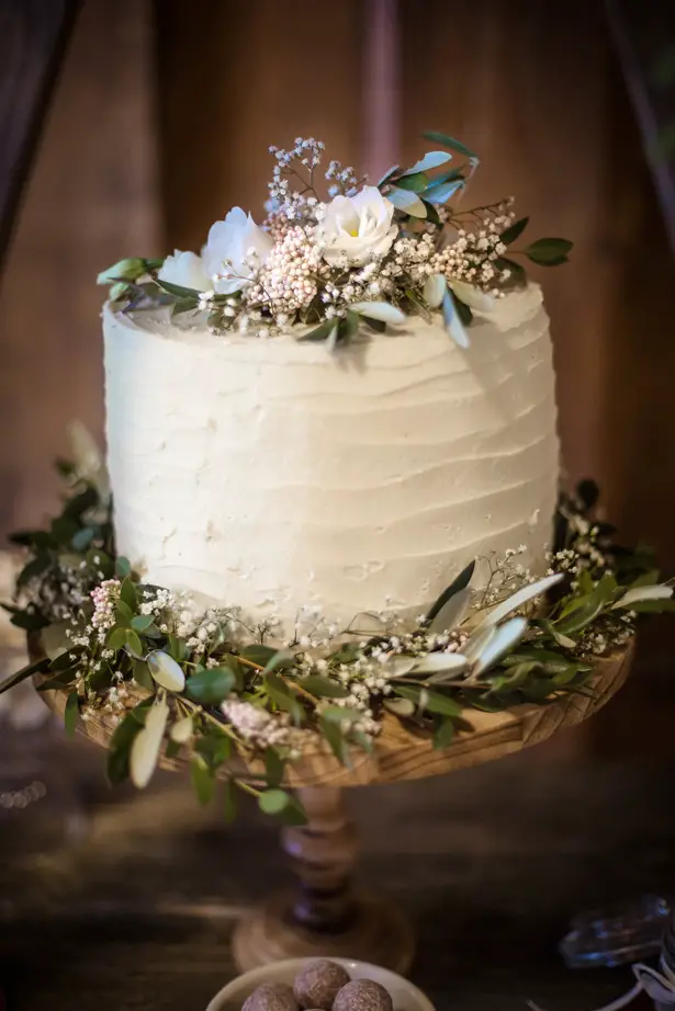 Organic Modern Wedding Cake - What A Day Wedding Photography