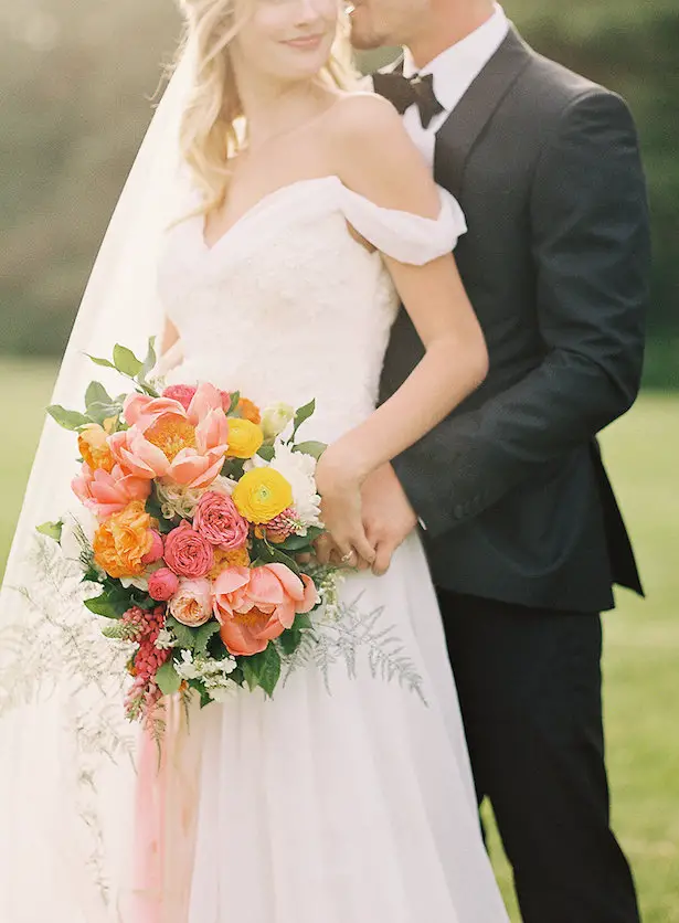 Romantic wedding photo and peony bouquet - Whitney Heard Photography
