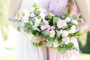 Wild blush rose and greenery wedding bouquets - Janita Mestre Photography