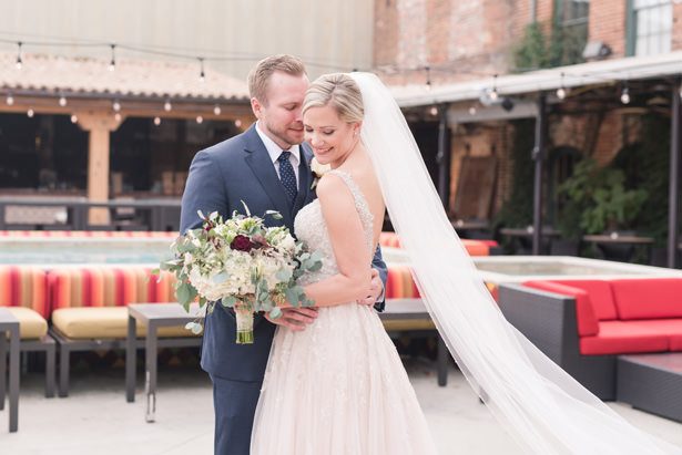 A Classic Elegant Wedding Overflowing with Rustic Romance - Photography by Marirosa