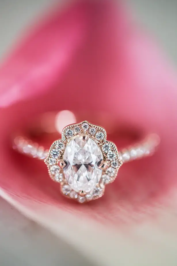 Vintage engagement ring - OANA FOTO