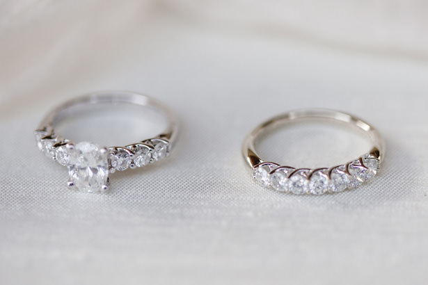 Oval Diamond Classic Wedding Ring Set - Kathy Beaver Photography