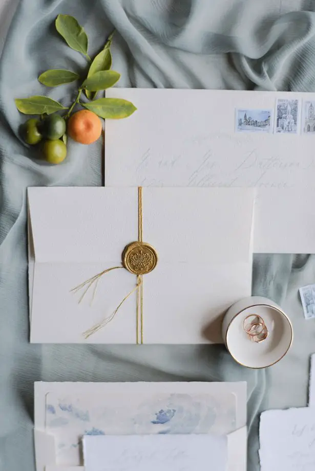 elegant wedding Invitation with wax seal - Sephory Photography