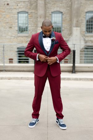 Groom burgundy suit and sneakers - Alice Hq Photography