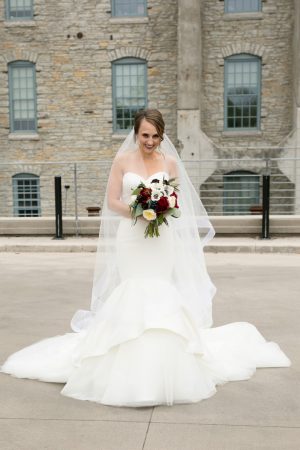 Mermaid strapless wedding dress with veil - Alice Hq Photography