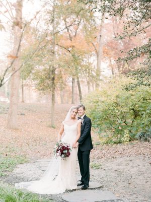 Romantic wedding photo - Melissa Schollaert Photography