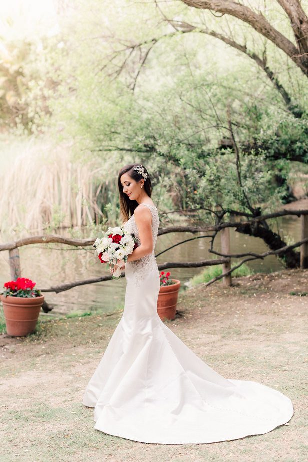beautiful bride - XO and Fetti Photography