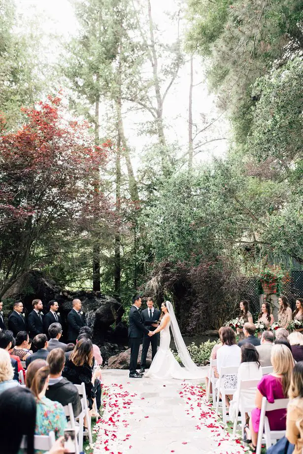 gorgeous outdoor wedding ceremony - XO and Fetti Photography