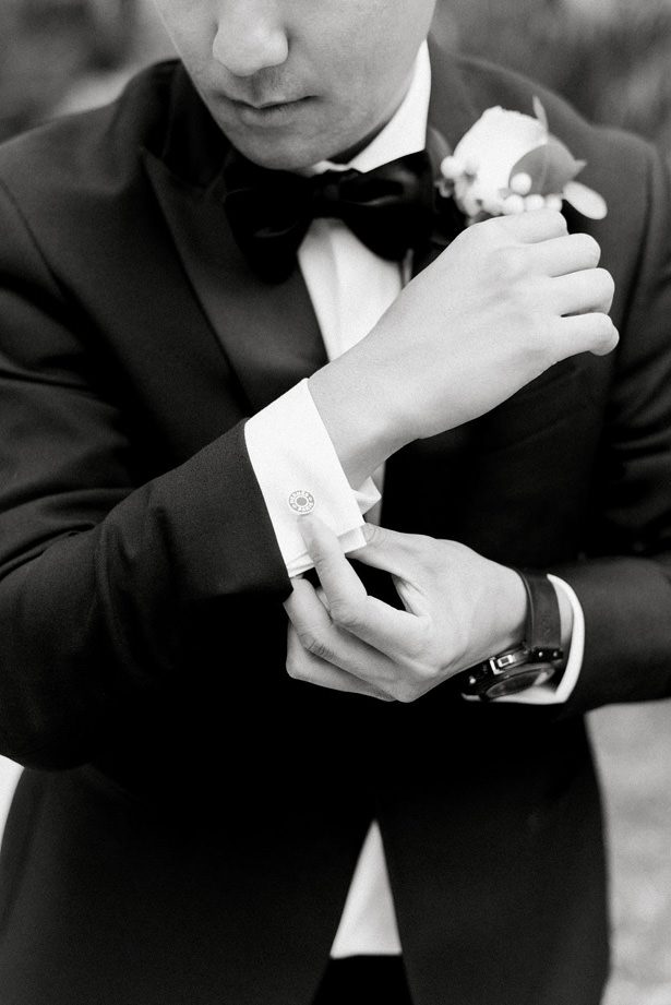 grooms cufflinks - XO and Fetti Photography