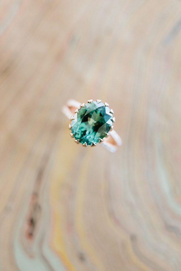 Emerald and gold engagement ring - Photography: Kate Osborne