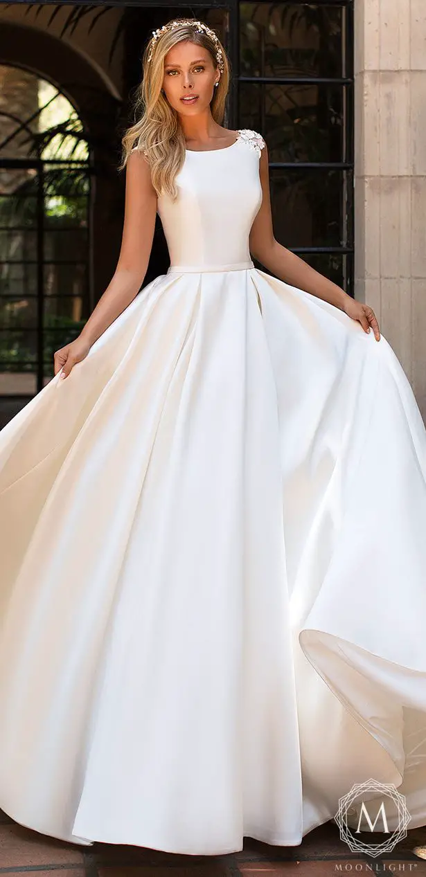 Moonlight Bridal: Glamorous Wedding Dresses for 2019