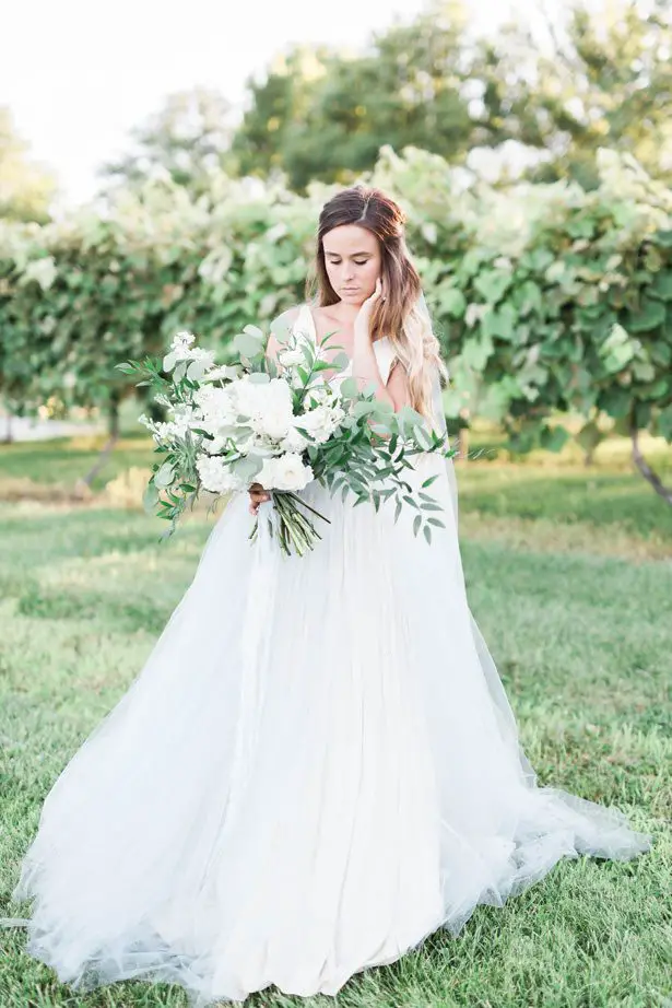outdoor wedding photo - Sarah Sunstrom Photography