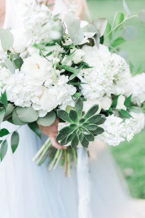 white wild wedding bouquet - Sarah Sunstrom Photography
