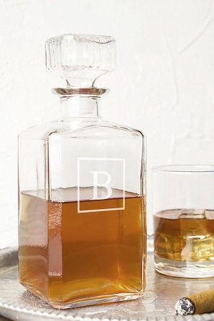 Groomsmen gifts - Personalized Glass Decanter