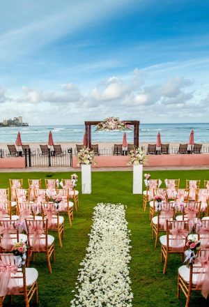 Hawaii Destination Wedding - Royal Hawaiian