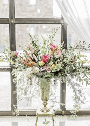 bright wedding flowers - Sarah Casile Weddings
