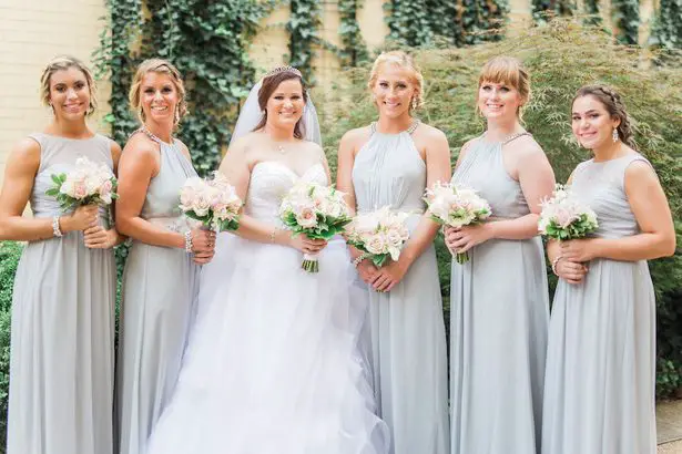 matching garden rose wedding party bouquet - Sarah Nichole Photography