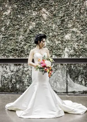 sophisticated bride - Sarah Casile Weddings