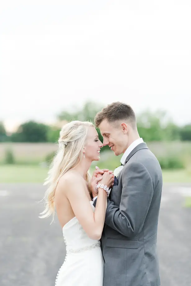 Summer wedding photography - Amanda Collins Photography
