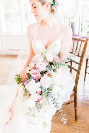 Wild wedding bouquet - Mallory McClure Photography