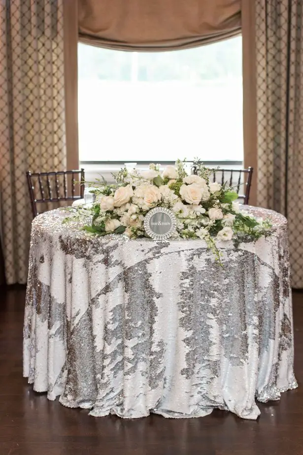 Sweetheart table decor - Lynne Reznick Photography