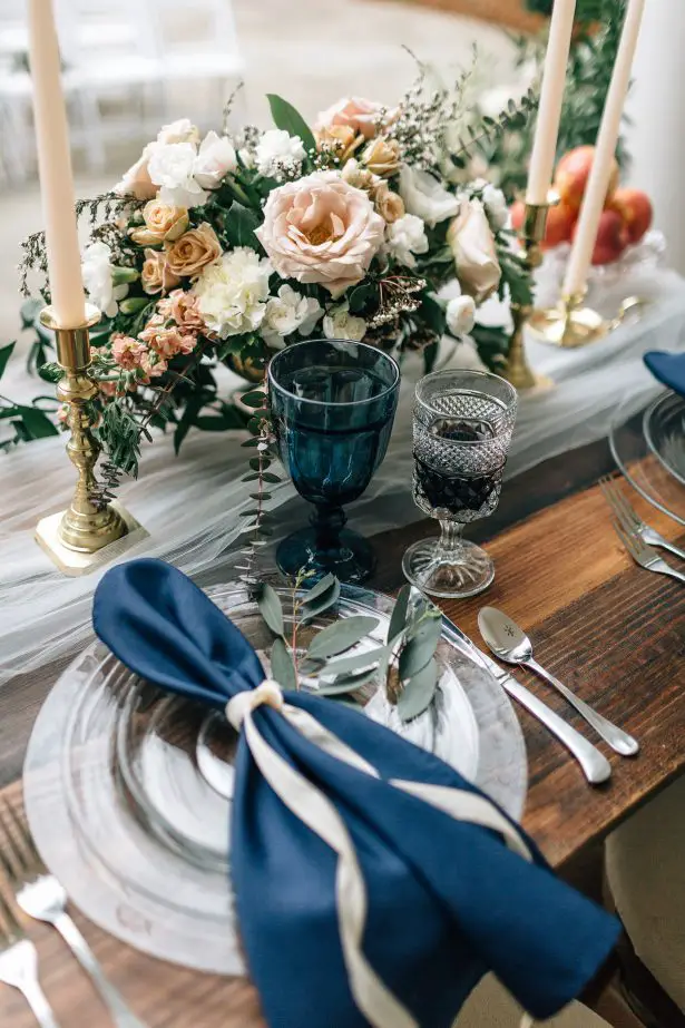 Organic wedding tablescape details - Amanda Meg Photography