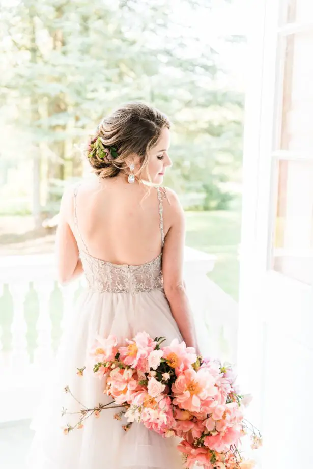 Sophisticated Spring bride - Photography: Michelle Lynn Weddings