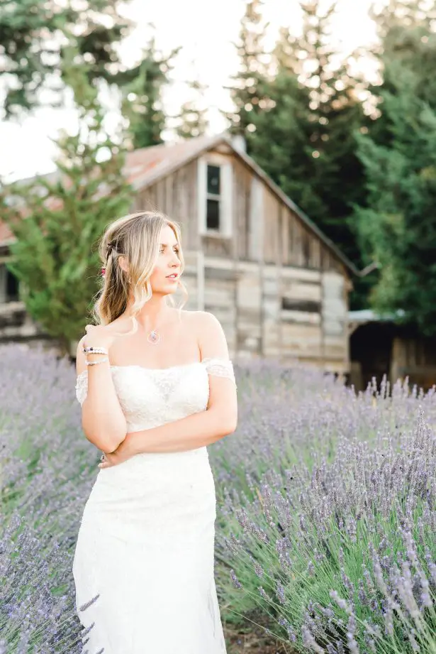 Romantic Wedding Inspiration in a Lavender Field - Lauryn Kay Photography Sophisticated Bride - Lauryn Kay Photography