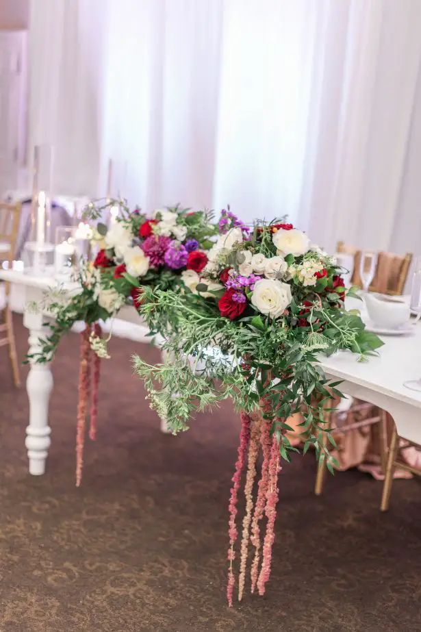 Long wedding centerpiece - Photography: The Hendricks 