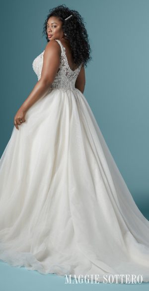 2020 Plus Size Wedding Dress Styles For The Curvy Bride