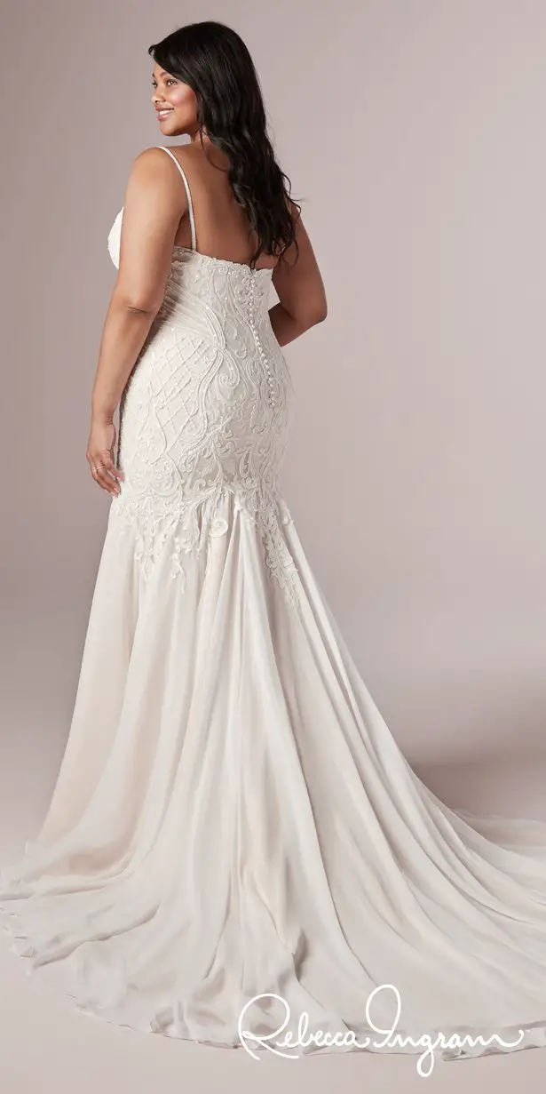 2020 Plus Size Wedding Dress Styles for the Curvy Bride