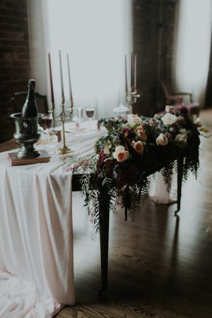 Sweetheart table-  Violet Short Photography