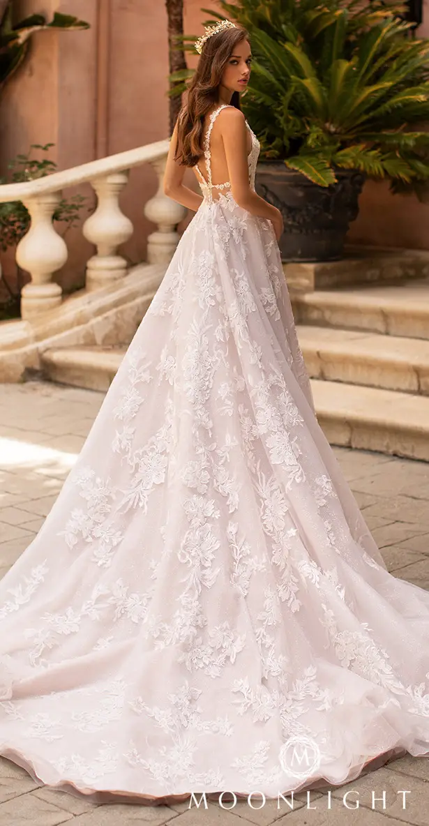 Moonlight Couture Wedding Dresses 2020 - H1422