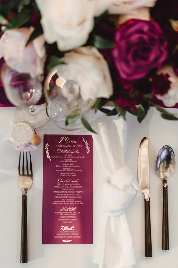 Burgundy wedding menu card - Madiow Photography