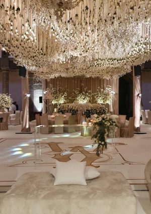 Opulent Luxury Wedding reception decor with hanging flowers - Photography: Vincent Zasil