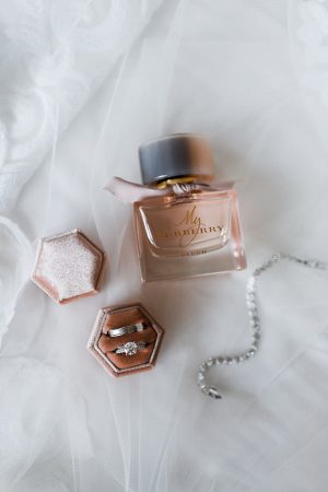 My burberry perfume for bride and white gold wedding bands and tennis bracelet - Photography: NST Pictures
